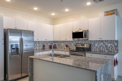 2327 E Hidalgo Ave, Phoenix, AZ 85040 photo 2