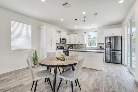 1865 W 21st Ave, Apache Junction, AZ 85120 photo 8