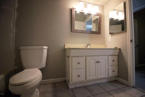 4227 E Saint Catherine Ave, Phoenix, AZ 85042 photo 7