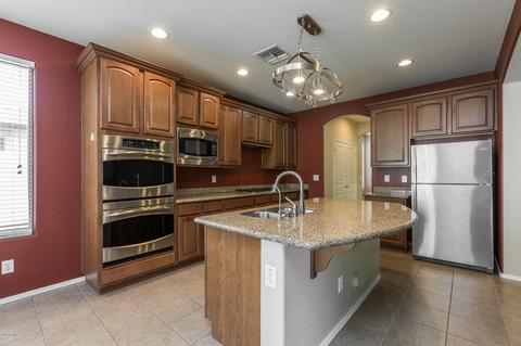 1710 E Nightingale Ln, Gilbert, AZ 85298 photo 12