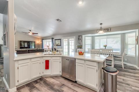 17710 E Brooks Farm Rd, Gilbert, AZ 85298 photo 13