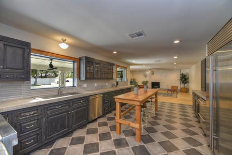 3601 E Mountain View Rd, Phoenix, AZ 85028 photo 11