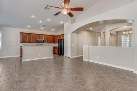 1422 E Strawberry Dr, Gilbert, AZ 85298 photo 5