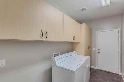 1422 E Strawberry Dr, Gilbert, AZ 85298 photo 18