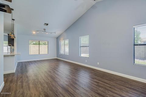 1302 W Starfish Dr, Gilbert, AZ 85233 photo 9