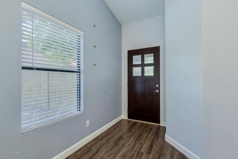 1302 W Starfish Dr, Gilbert, AZ 85233 photo 4
