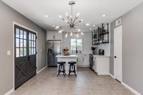 2053 Ellis Dr, Tempe, AZ 85282 photo 4