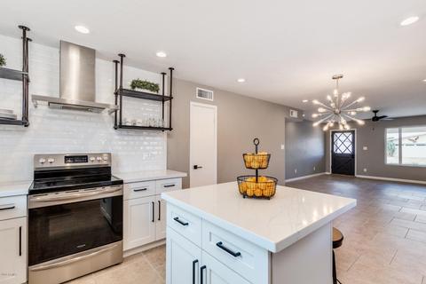 2053 Ellis Dr, Tempe, AZ 85282 photo 5