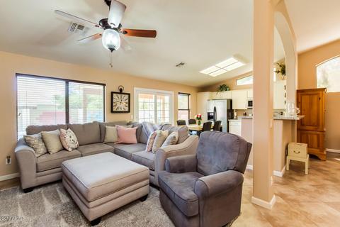 1041 S Crossroads Dr, Gilbert, AZ 85296 photo 11