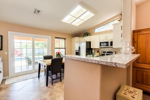 1041 S Crossroads Dr, Gilbert, AZ 85296 photo 17