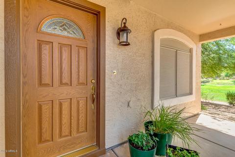1041 S Crossroads Dr, Gilbert, AZ 85296 photo 6