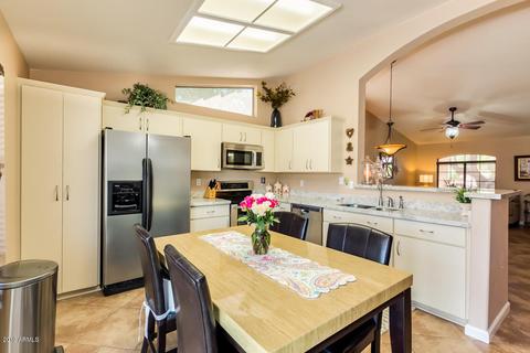 1041 S Crossroads Dr, Gilbert, AZ 85296 photo 15
