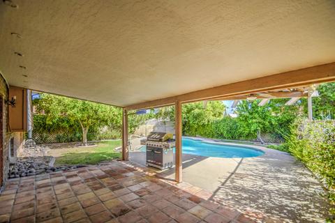 2263 E Jacaranda St, Mesa, AZ 85213 photo 4