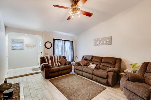406 E Sequoia Dr, Phoenix, AZ 85024 photo 2