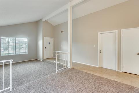 11608 S Maze Ct, Phoenix, AZ 85044 photo 3
