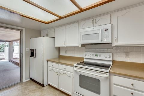 11608 S Maze Ct, Phoenix, AZ 85044 photo 13