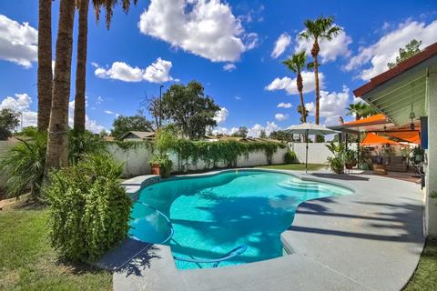 351 E Tremaine Ave, Gilbert, AZ 85234 photo 2