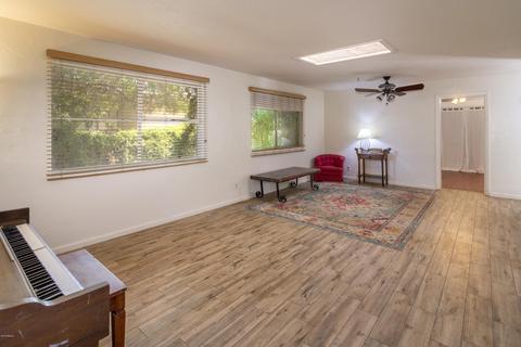 301 E Royal Palm Rd, Phoenix, AZ 85020 photo 4