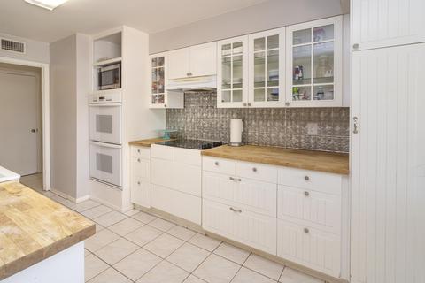 301 E Royal Palm Rd, Phoenix, AZ 85020 photo 5