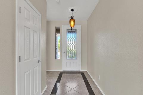 4257 E Nightingale Ln, Gilbert, AZ 85298 photo 3