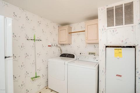 300 N Pinal Dr, Apache Junction, AZ 85120 photo 24