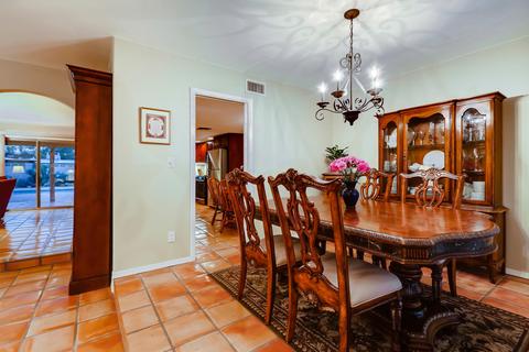 2420 E Turquoise Dr, Phoenix, AZ 85028 photo 8
