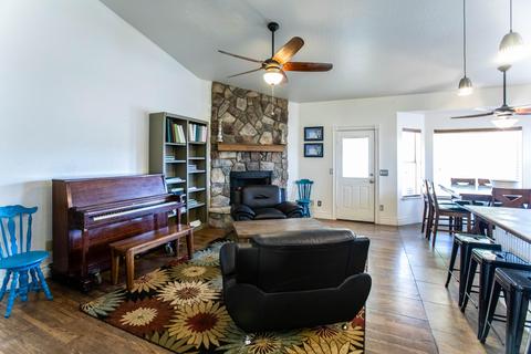 801 E Mesquite St, Gilbert, AZ 85296 photo 12