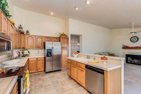 2456 E Rocky Slope Dr, Phoenix, AZ 85048 photo 13
