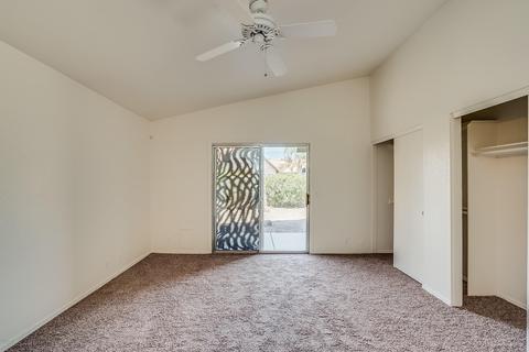 4246 E Siesta Ln, Phoenix, AZ 85050 photo 9