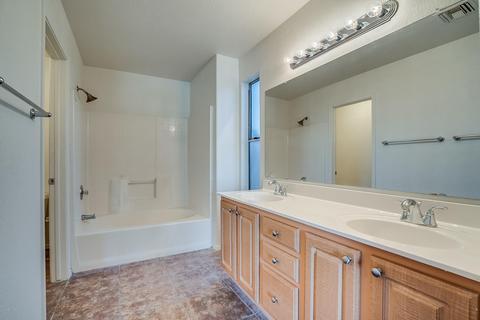 4246 E Siesta Ln, Phoenix, AZ 85050 photo 4