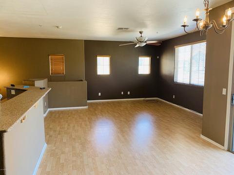 7516 S 28th Ter, Phoenix, AZ 85042 photo 7