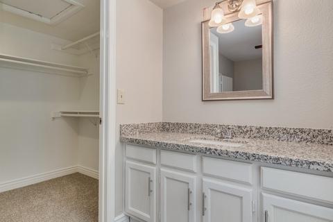 968 E Vaughn Ave, Gilbert, AZ 85234 photo 7
