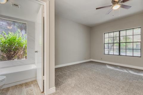 968 E Vaughn Ave, Gilbert, AZ 85234 photo 9