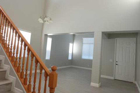 1541 E Birdland Dr, Gilbert, AZ 85297 photo 3