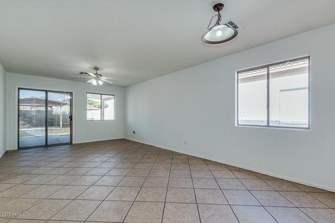 6626 W Riva Rd, Phoenix, AZ 85043 photo 3