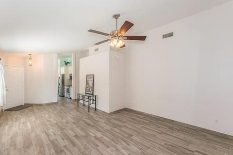 723 E Glenhaven Dr, Phoenix, AZ 85048 photo 9