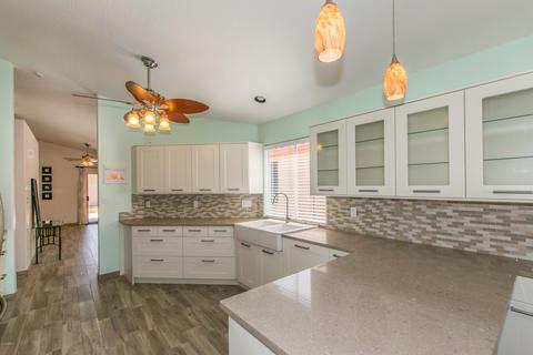 723 E Glenhaven Dr, Phoenix, AZ 85048 photo 3