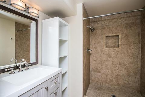 4955 E Indian School Rd #5, Phoenix, AZ 85018 photo 10