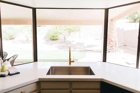 826 E Meadow Ln, Phoenix, AZ 85022 photo 12