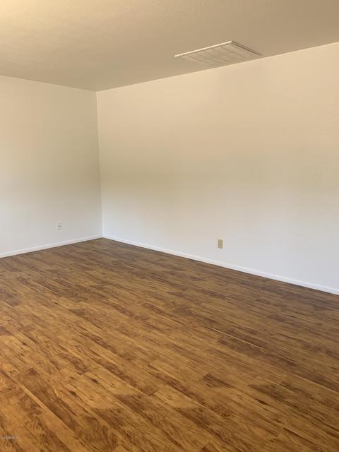 1142 E Griswold Rd, Phoenix, AZ 85020 photo 2