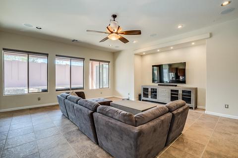 1923 E Latona Rd, Phoenix, AZ 85042 photo 2
