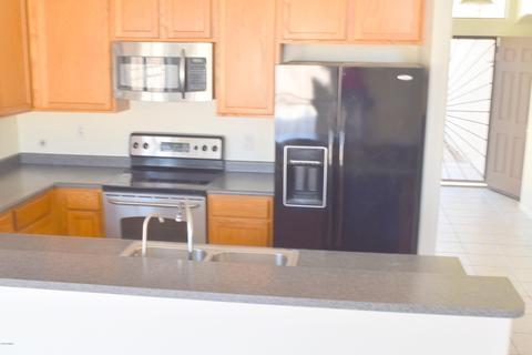 5590 N 78th Dr, Glendale, AZ 85303 photo 7