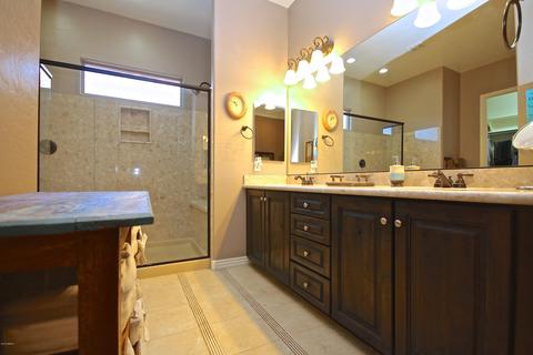 2261 E Galileo Dr, Gilbert, AZ 85298 photo 30