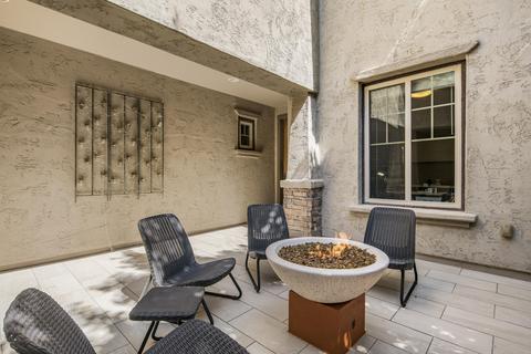 3940 E Half Hitch Pl, Phoenix, AZ 85050 photo 6