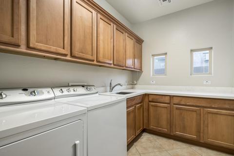 3940 E Half Hitch Pl, Phoenix, AZ 85050 photo 16
