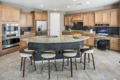 3940 E Half Hitch Pl, Phoenix, AZ 85050 photo 12
