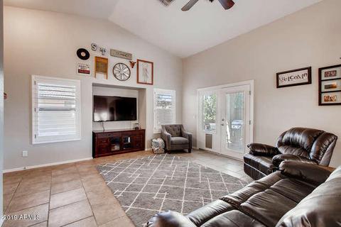 3708 E Red Oak Ln, Gilbert, AZ 85297 photo 4