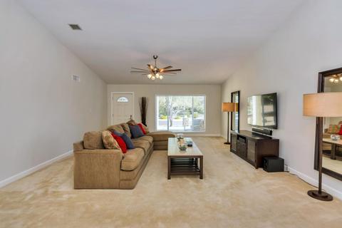 2365 E Becker Ln, Phoenix, AZ 85028 photo 9
