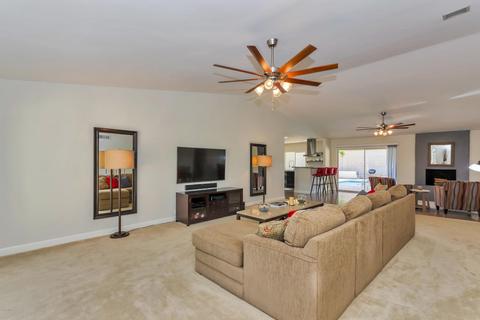 2365 E Becker Ln, Phoenix, AZ 85028 photo 8