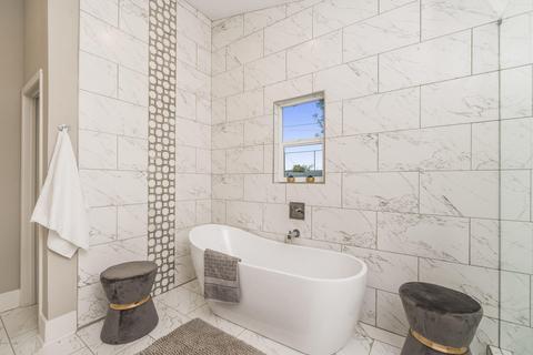 750 E Myrtle Ave, Phoenix, AZ 85020 photo 14